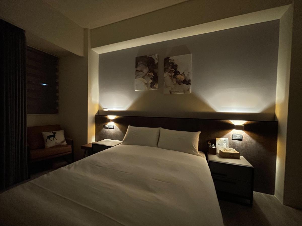 Six Seasons Inn - Qian He Ταϊνάν Εξωτερικό φωτογραφία